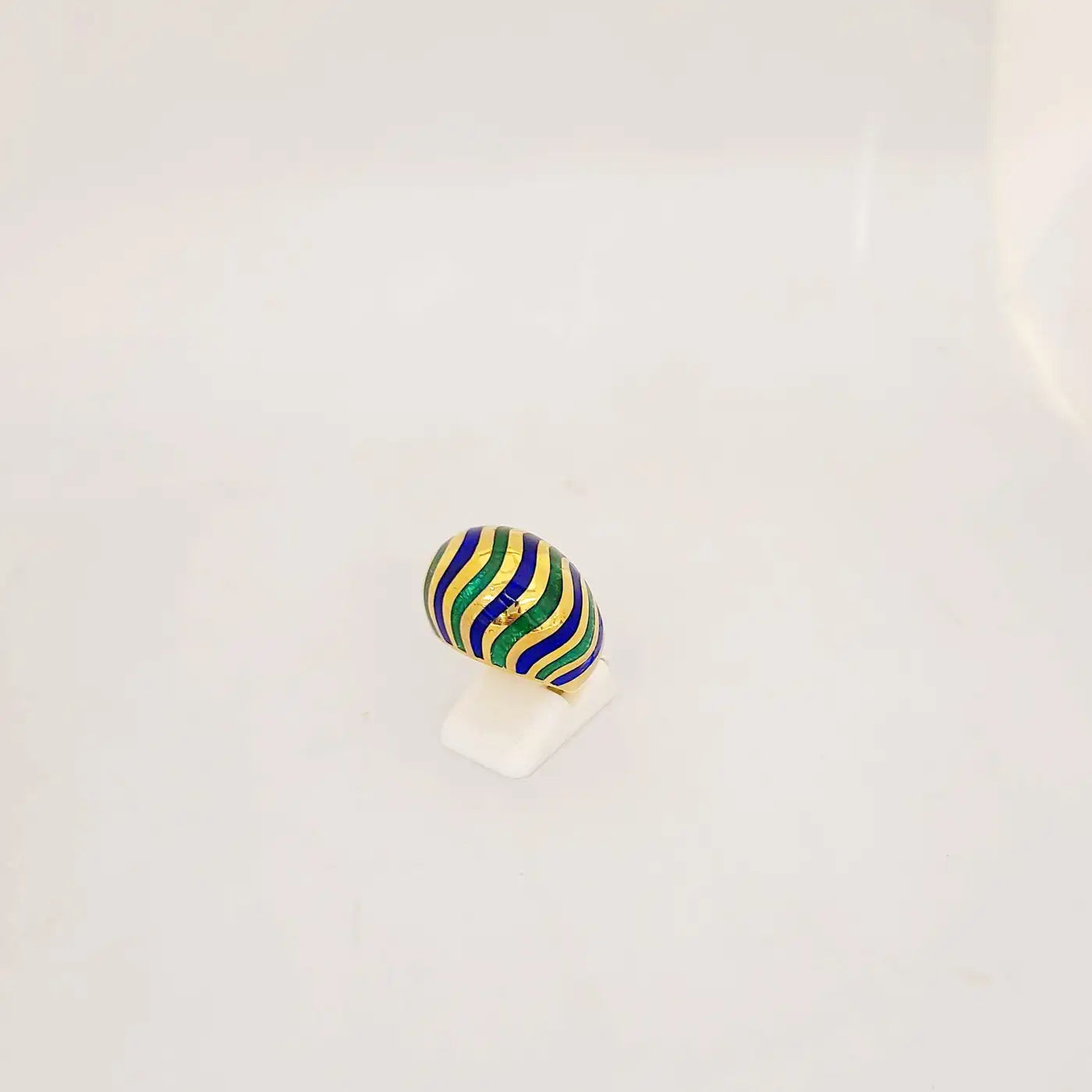 La Isla Dome Ring