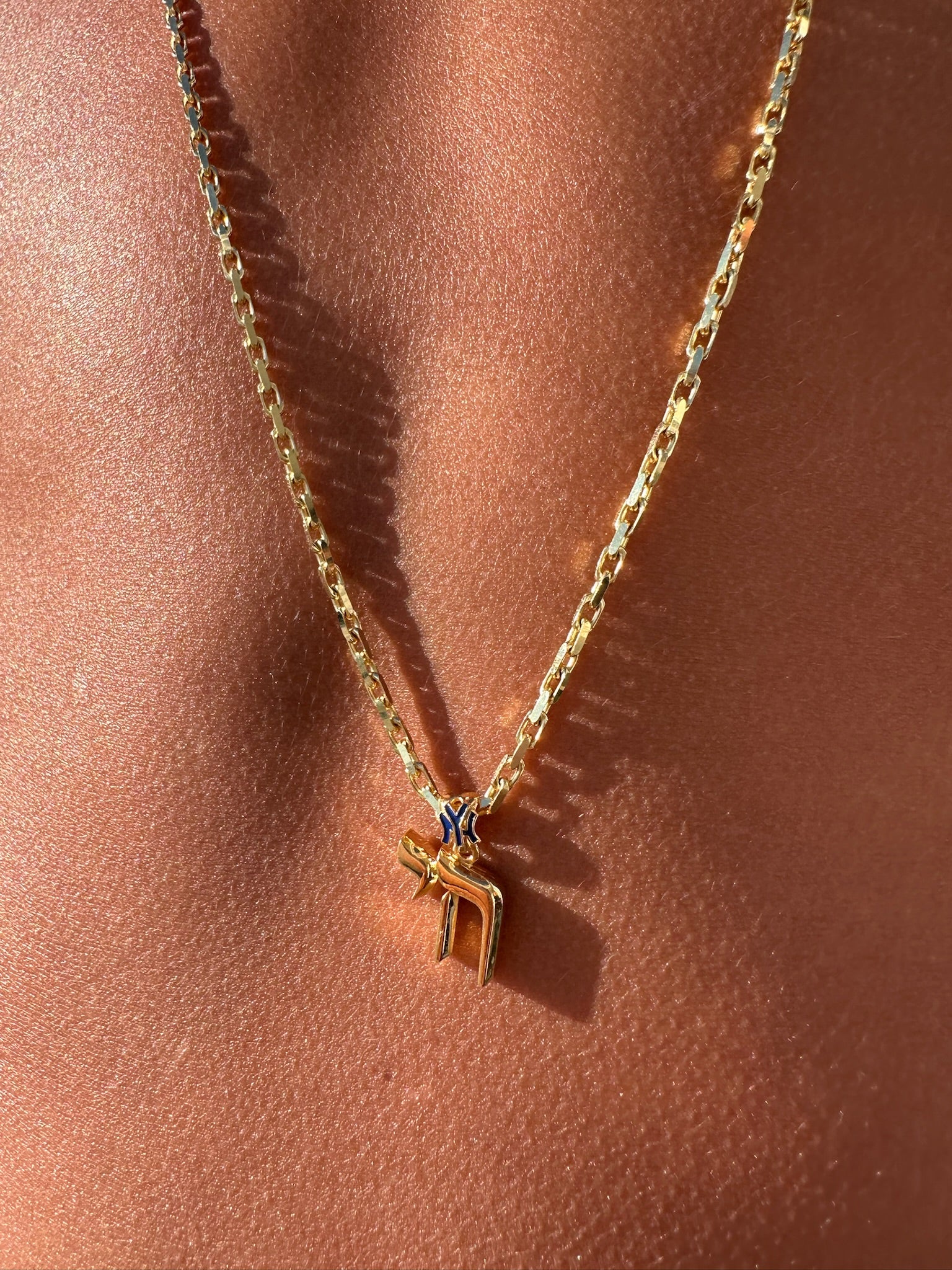 Mini-Mini Yankees YOCO Pendant