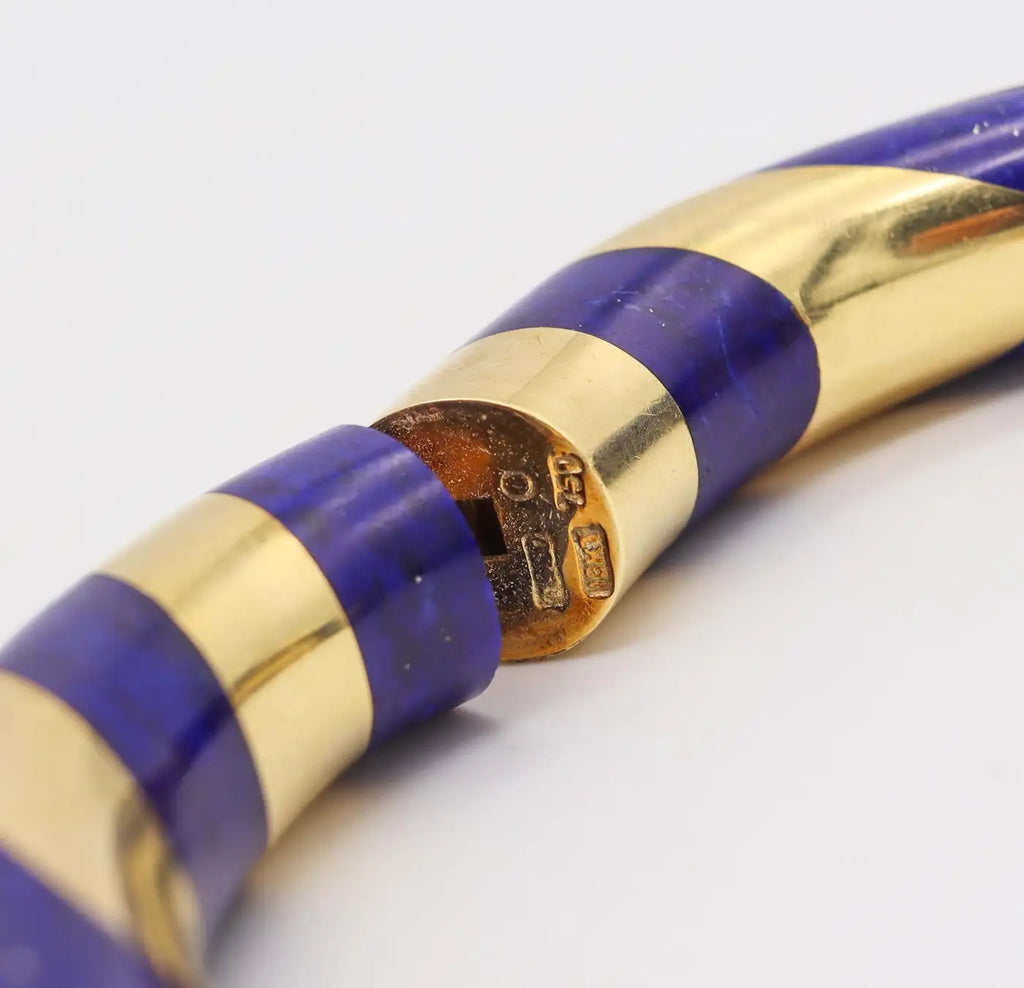 Lapis Bangle 1977