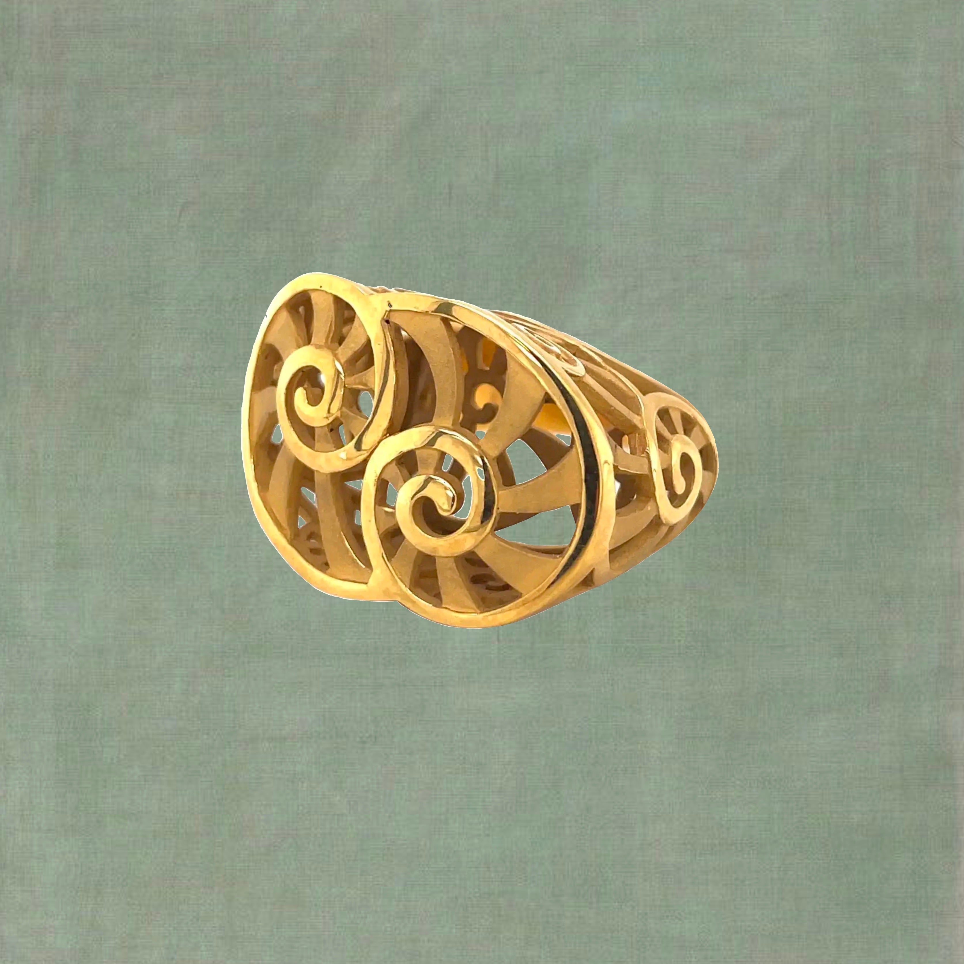 Seashell Chamber Ring