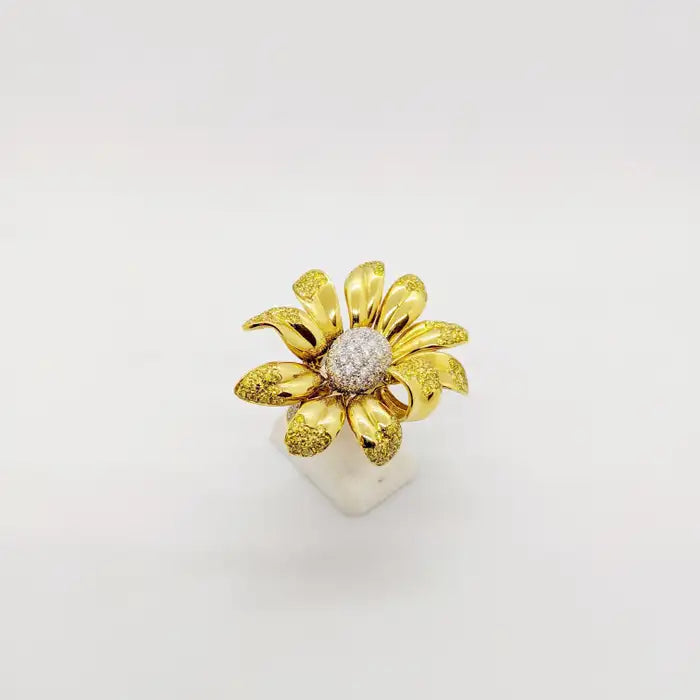 Gold Daisy Flower Ring